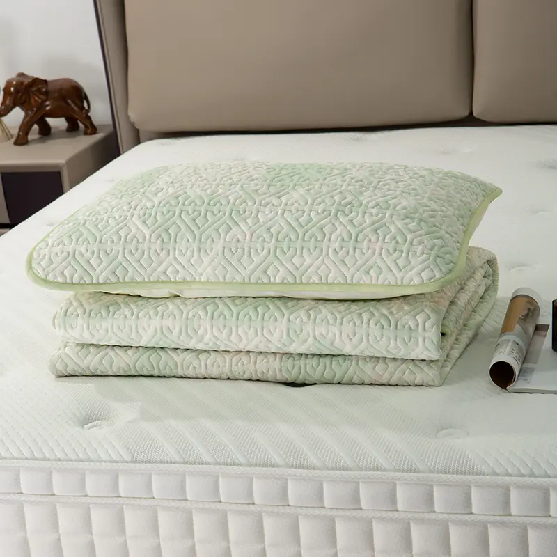 Is a Latex Mat Worth Choosing?